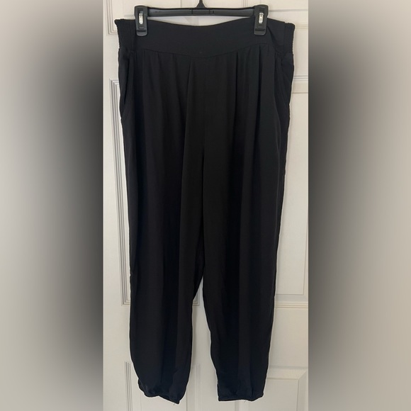 SO, XL, womens black High rise jogger - Picture 3 of 4